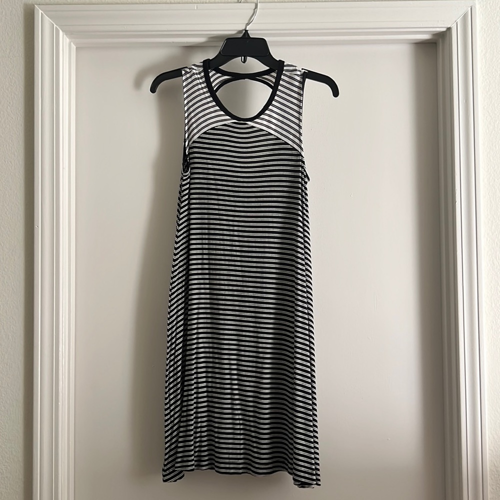 Gap Size XS Black and White Striped Sundress with Cutout Back